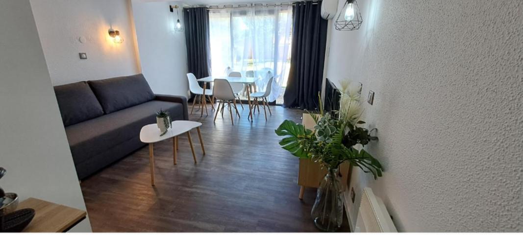 Appartement Residence De Vacances Les Hameaux De Camargue 阿爾勒 外观 照片