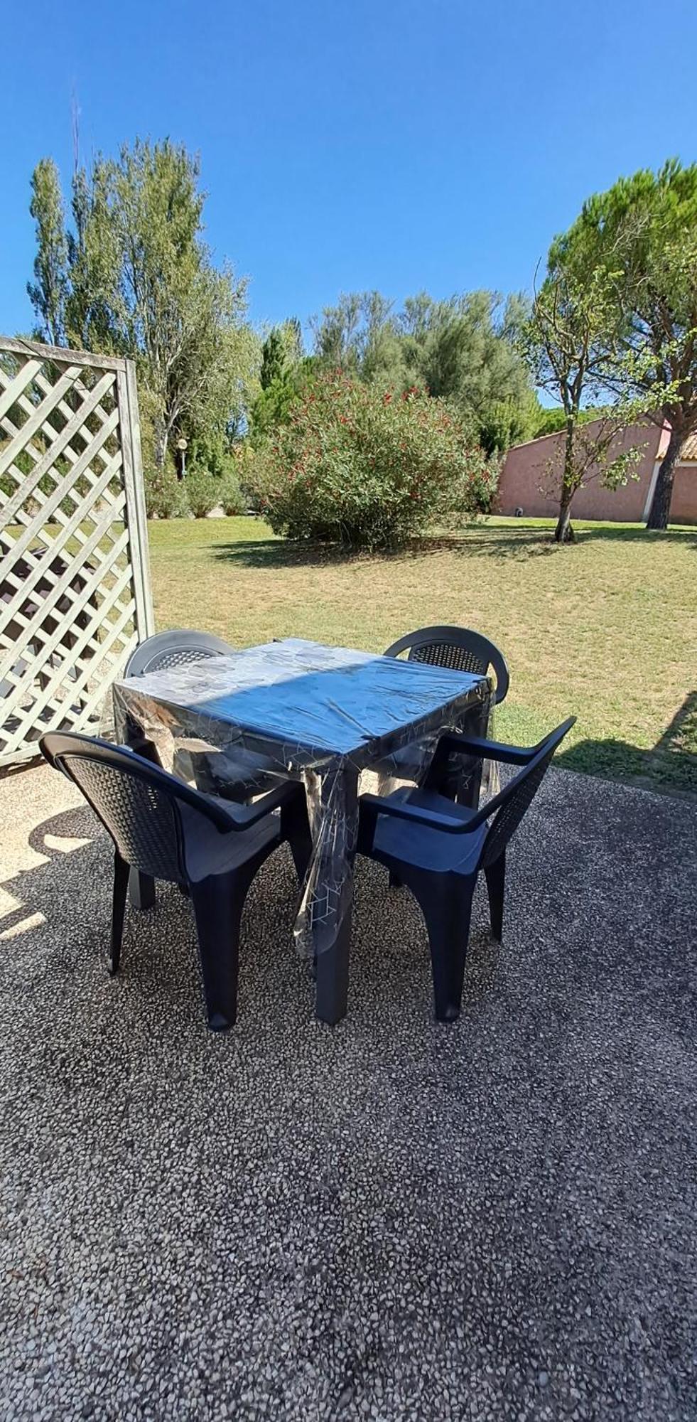 Appartement Residence De Vacances Les Hameaux De Camargue 阿爾勒 外观 照片